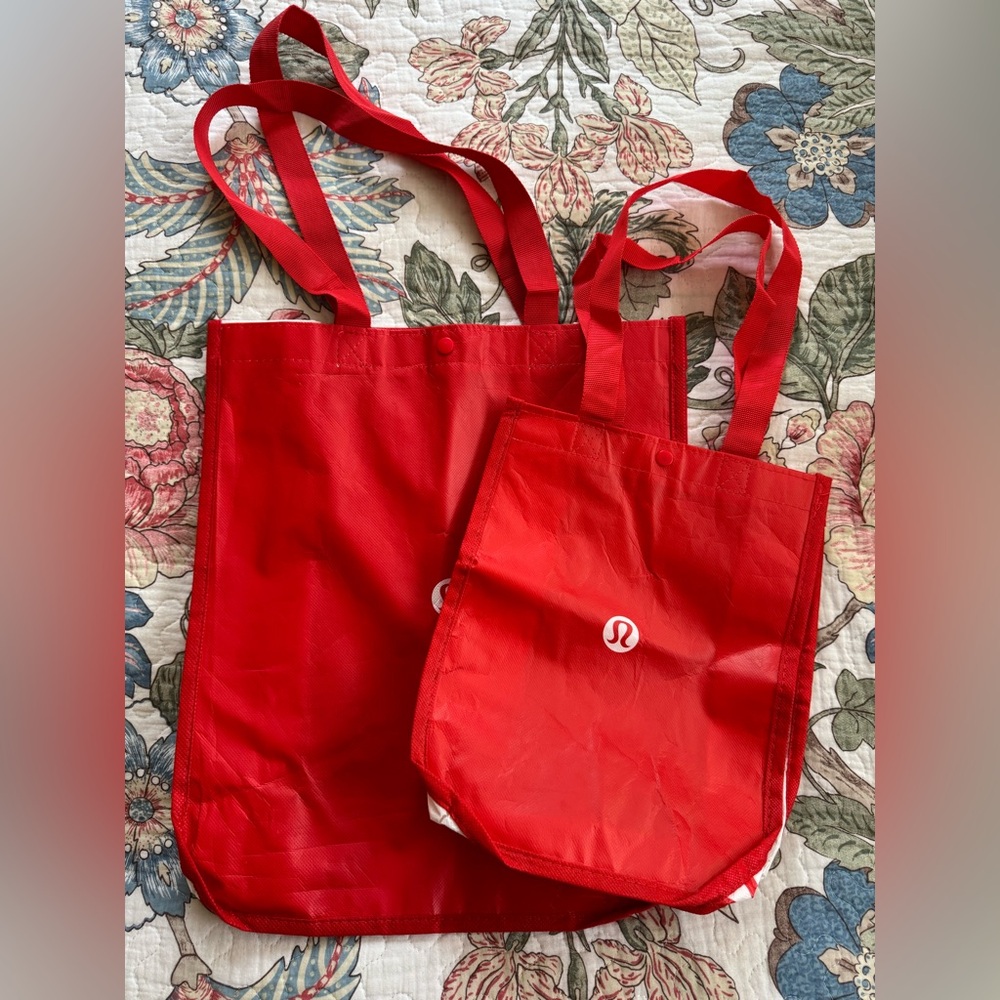 2 Reusable Lululemon Tote Bags